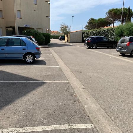 Narbonne Plage Appartement Vue Sur Mer Нарбон-Плаж Екстериор снимка