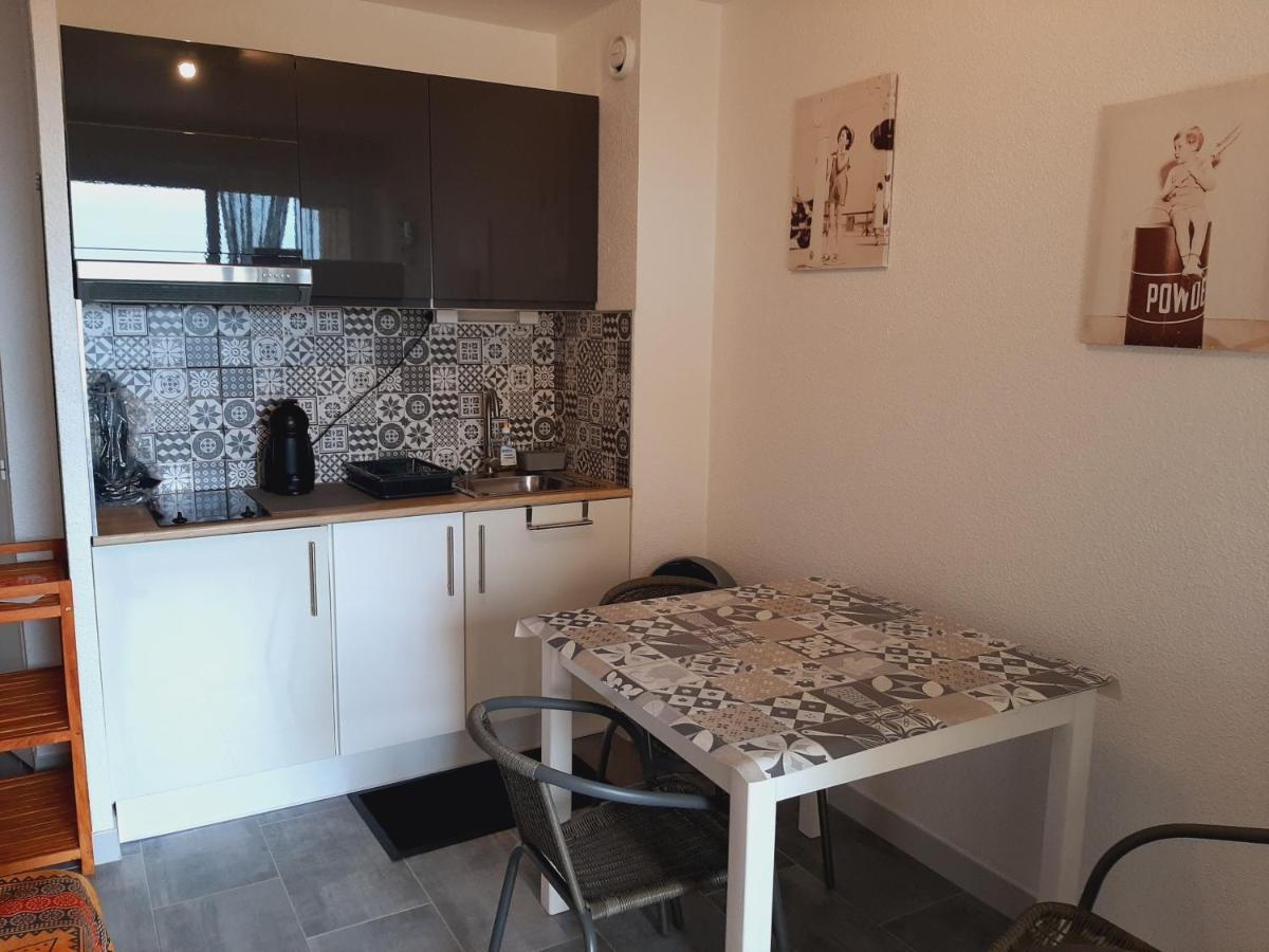 Narbonne Plage Appartement Vue Sur Mer Нарбон-Плаж Екстериор снимка